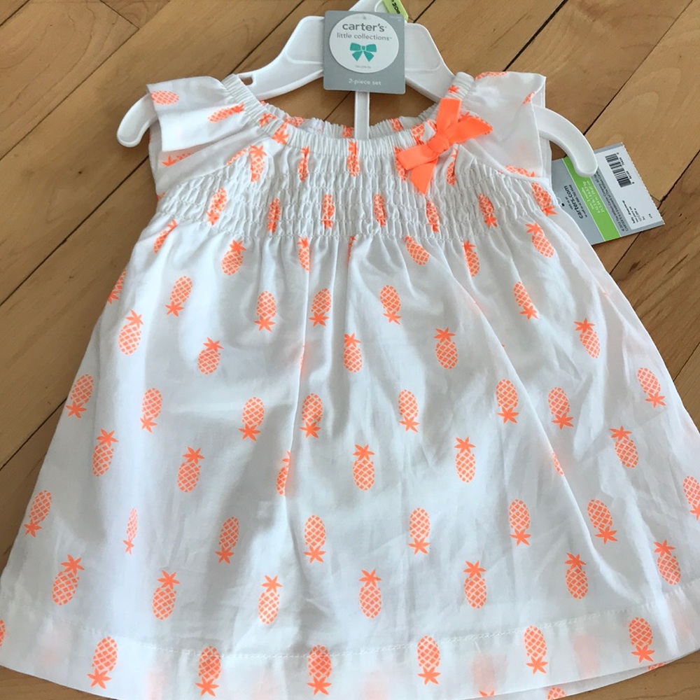 New w/t white w/bright orange pineapples, size 3mo